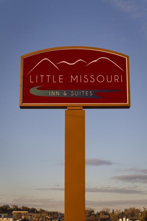 Little Missouri Inn & Suites New Town Екстер'єр фото