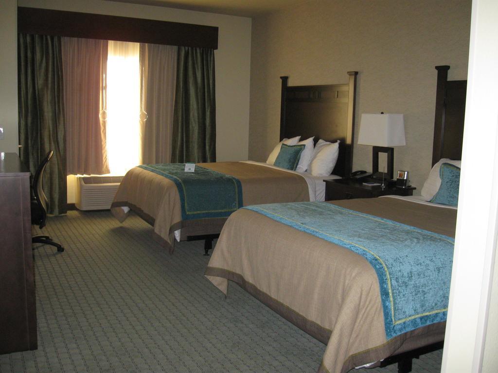 Little Missouri Inn & Suites New Town Номер фото