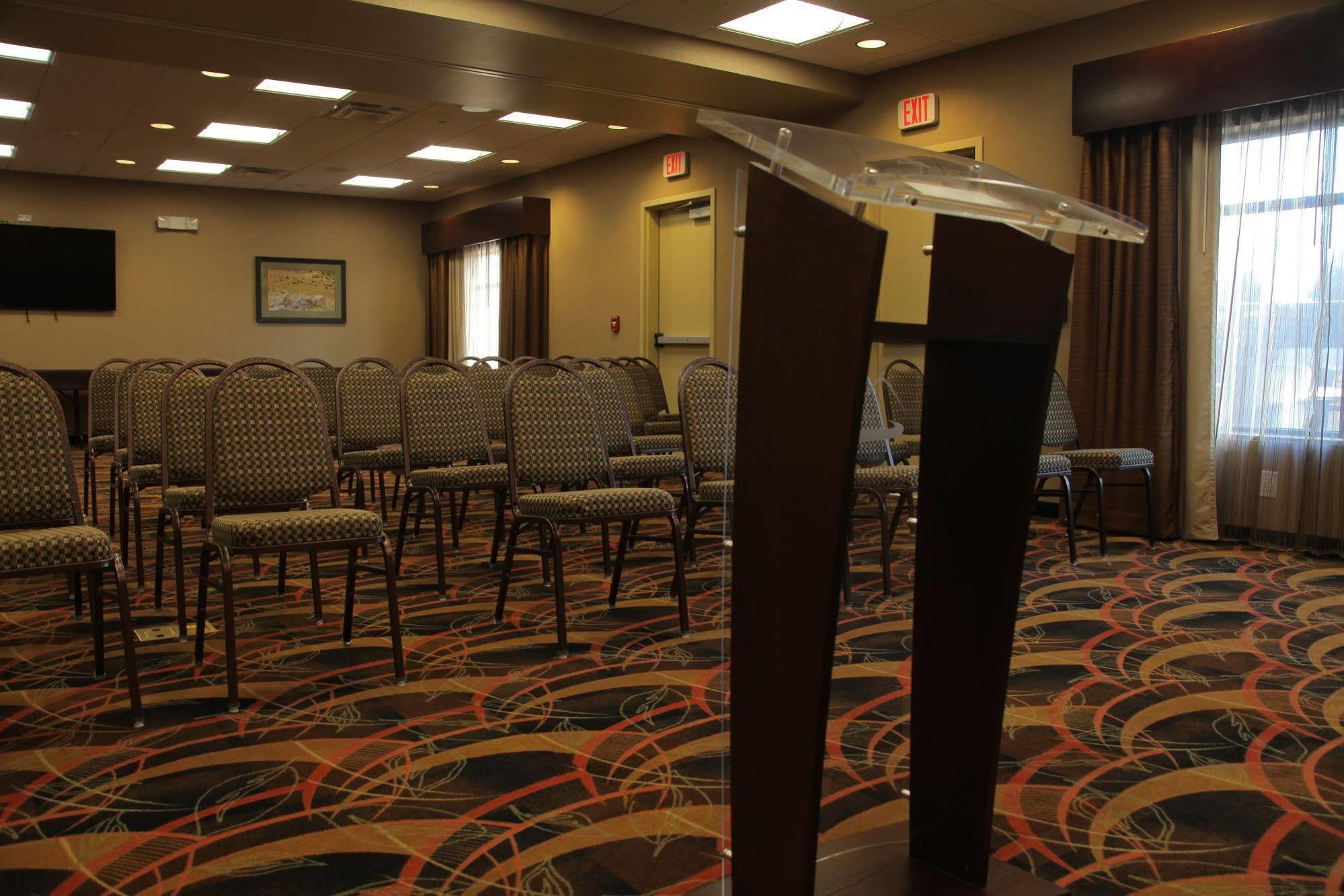 Little Missouri Inn & Suites New Town Екстер'єр фото